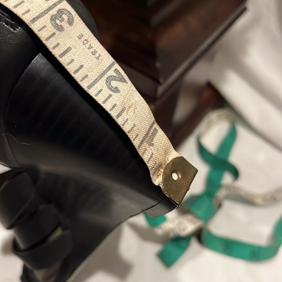 S.E. BEUTIQUE SAM EDELMAN DESIGN GROUP Wedge Heels - Picture 10 of 11